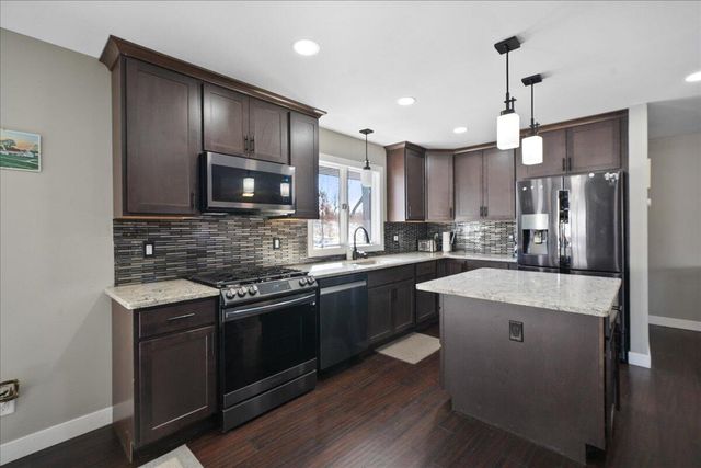 7 Diana Court, Portage, IN 46368