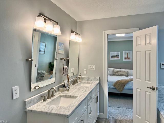 3745 Dupont CIR, Virginia Beach, VA 23455