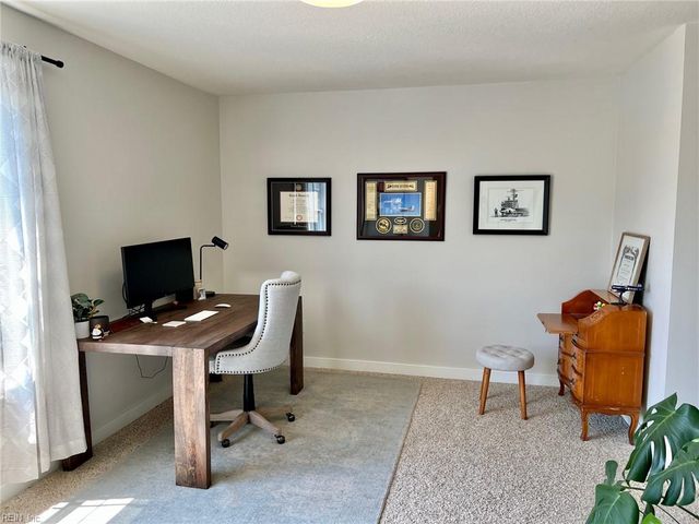 3745 Dupont CIR, Virginia Beach, VA 23455