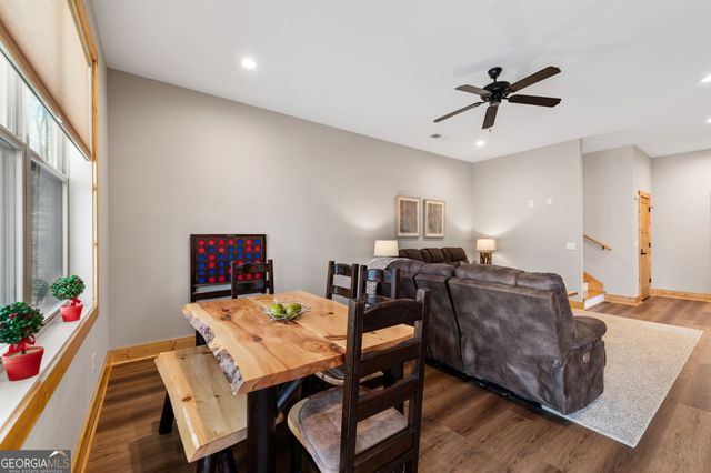 156 Ridgecrest Court, Ellijay, GA 30540