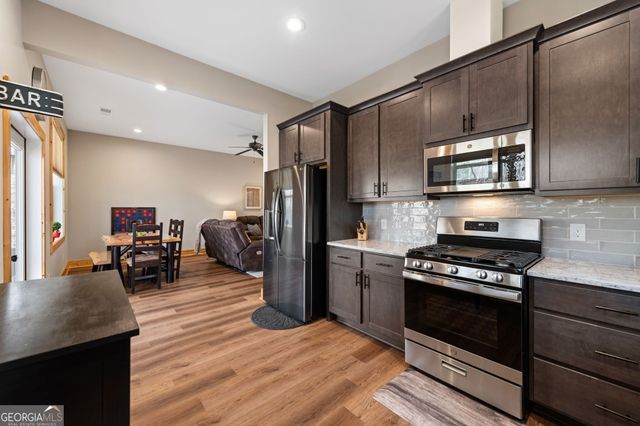 156 Ridgecrest Court, Ellijay, GA 30540