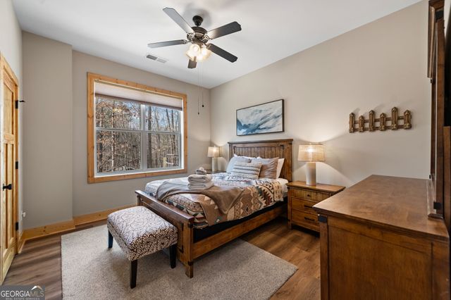 156 Ridgecrest Court, Ellijay, GA 30540