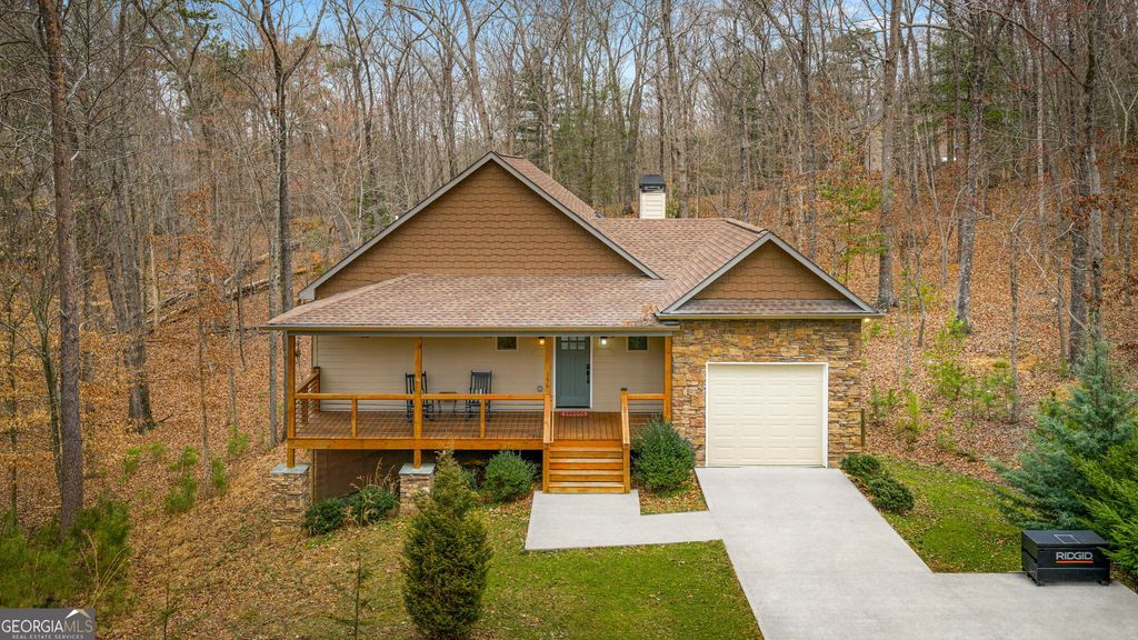 156 Ridgecrest Court, Ellijay, GA 30540
