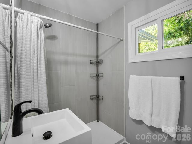 333 N Meridian Street, Rutherfordton, NC 28139