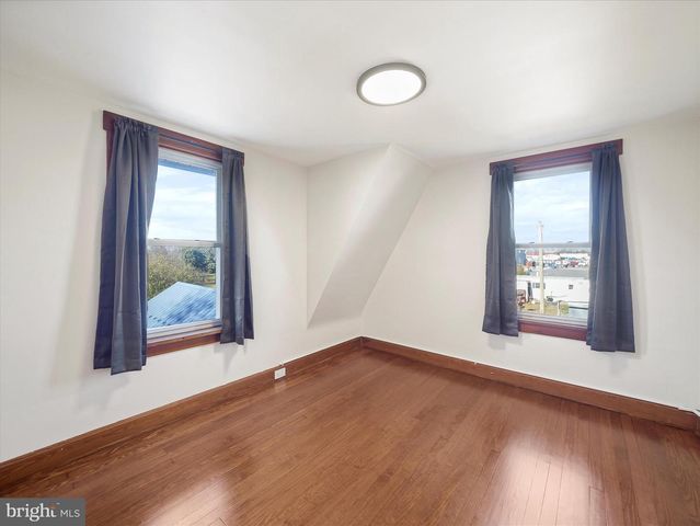 15444 PENNSYLVANIA AVE, Greencastle, PA 17225