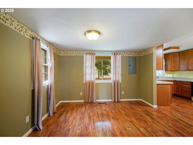 6290 Sw CARMAN Dr, Lake Oswego, OR 97035