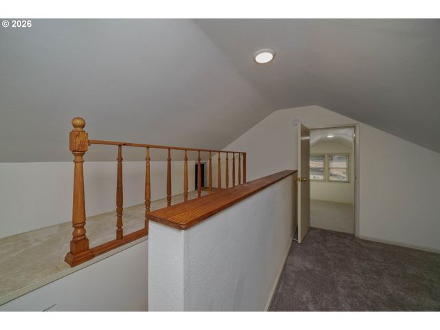 6290 Sw CARMAN Dr, Lake Oswego, OR 97035