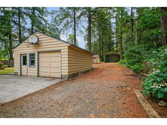 6290 Sw CARMAN Dr, Lake Oswego, OR 97035