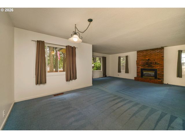 6290 Sw CARMAN Dr, Lake Oswego, OR 97035