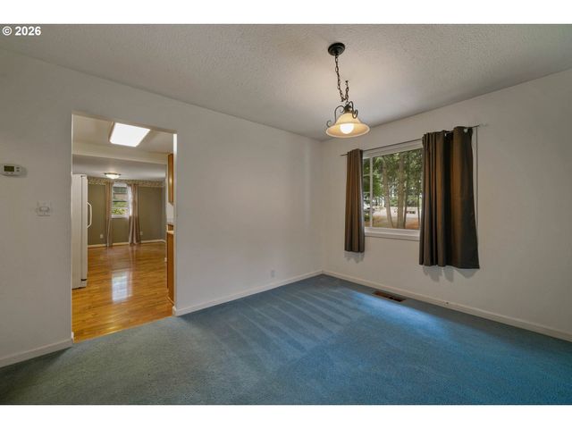 6290 Sw CARMAN Dr, Lake Oswego, OR 97035