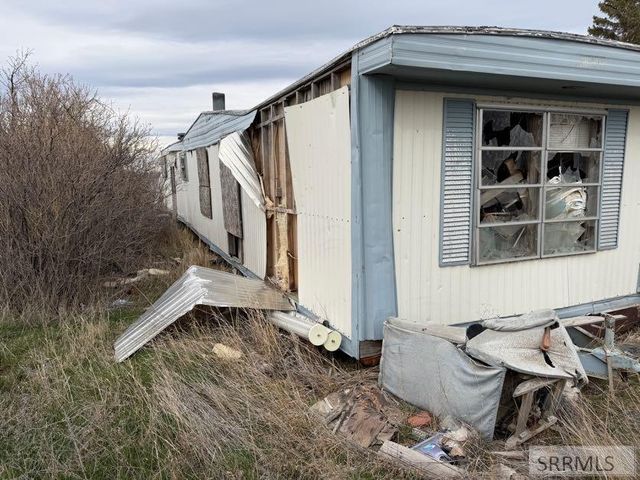 359 N Jim Road, Blackfoot, ID 83221