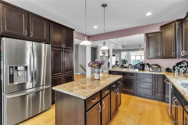 168 Stonham Way, Amherst, NY 14221