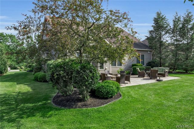 168 Stonham Way, Amherst, NY 14221