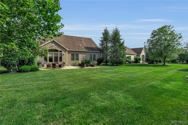 168 Stonham Way, Amherst, NY 14221