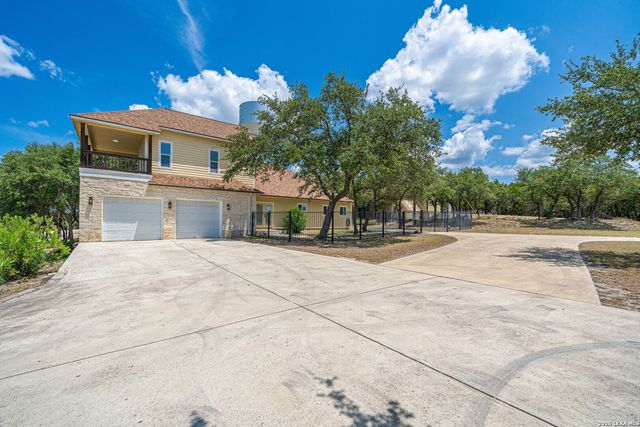 1270 HERITAGE HL, Canyon Lake, TX 78133