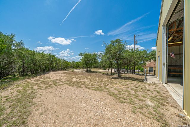 1270 HERITAGE HL, Canyon Lake, TX 78133