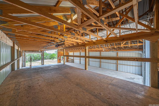 1270 HERITAGE HL, Canyon Lake, TX 78133