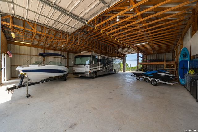 1270 HERITAGE HL, Canyon Lake, TX 78133