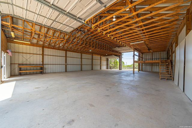 1270 HERITAGE HL, Canyon Lake, TX 78133