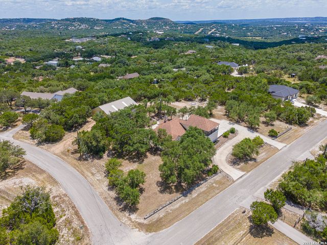 1270 HERITAGE HL, Canyon Lake, TX 78133