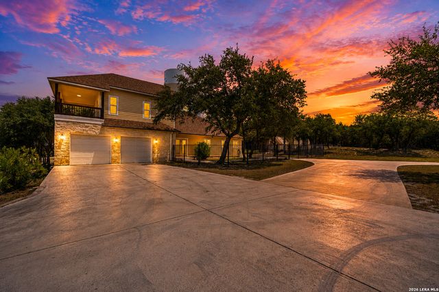 1270 HERITAGE HL, Canyon Lake, TX 78133