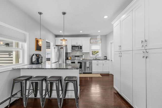 116 Saratoga Avenue, Pawtucket, RI 02861