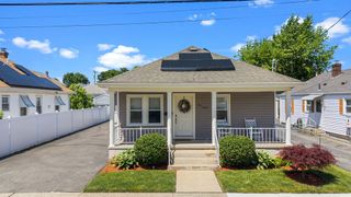 116 Saratoga Avenue, Pawtucket, RI 02861