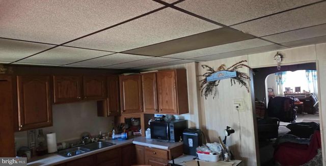 225 LAUREL ST, Minersville, PA 17954