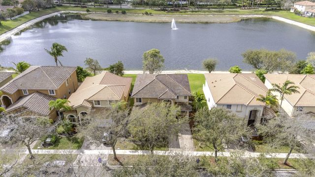 6770 Aliso Avenue, West Palm Beach, FL 33413