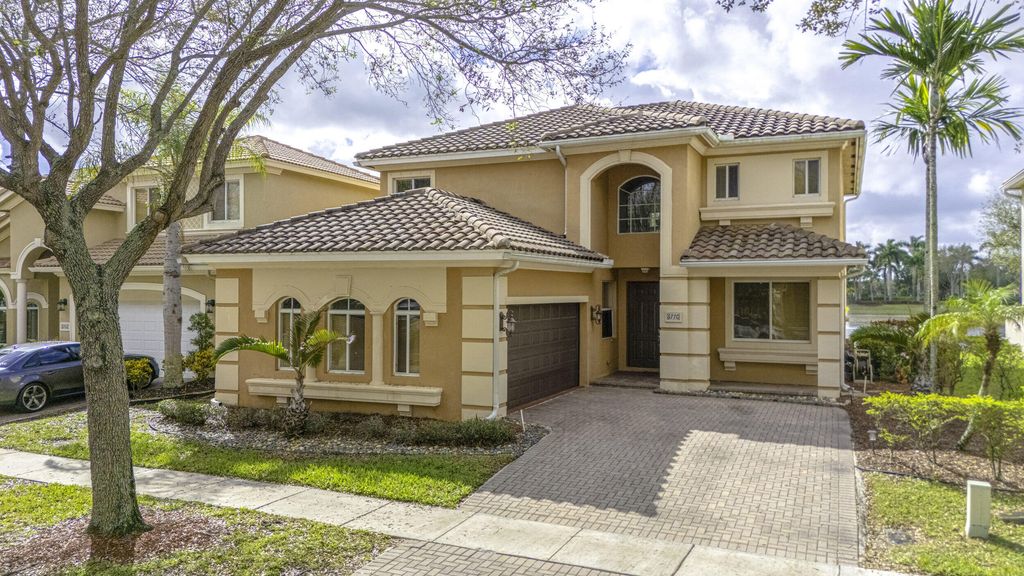 6770 Aliso Avenue, West Palm Beach, FL 33413