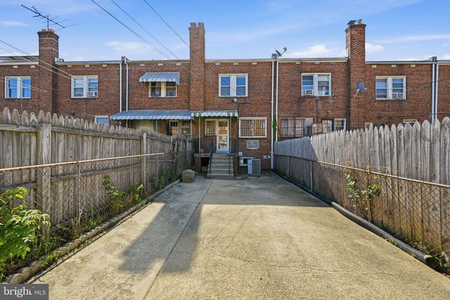 518 OKLAHOMA AVE NE, Washington, DC 20002