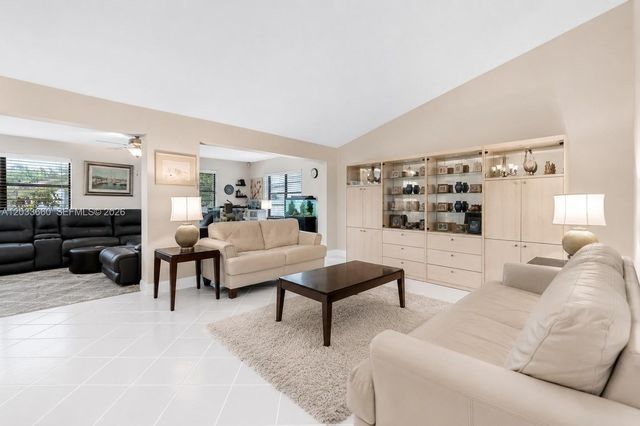 1726 SW 20th Ter, Deerfield Beach, FL 33442