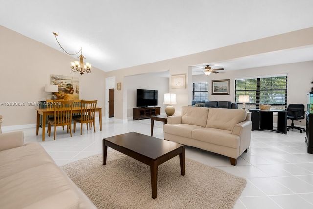 1726 SW 20th Ter, Deerfield Beach, FL 33442