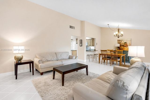 1726 SW 20th Ter, Deerfield Beach, FL 33442