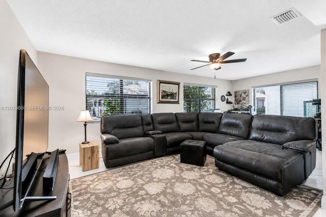 1726 SW 20th Ter, Deerfield Beach, FL 33442