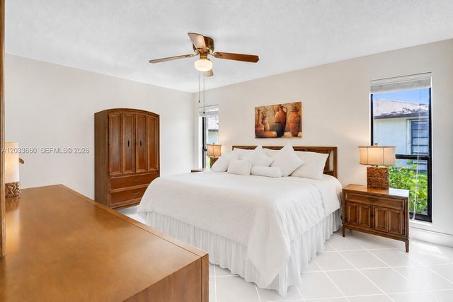 1726 SW 20th Ter, Deerfield Beach, FL 33442