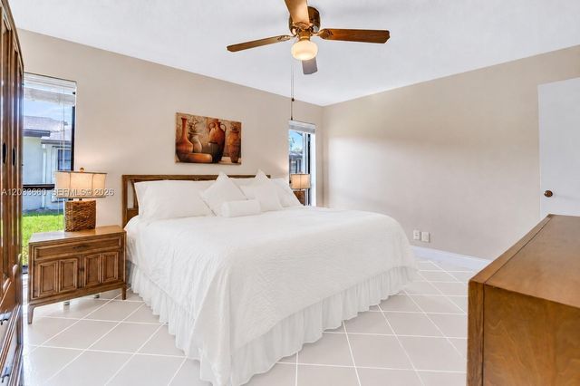 1726 SW 20th Ter, Deerfield Beach, FL 33442
