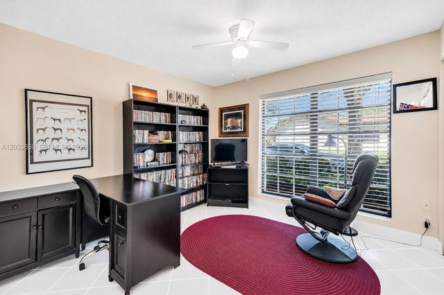 1726 SW 20th Ter, Deerfield Beach, FL 33442