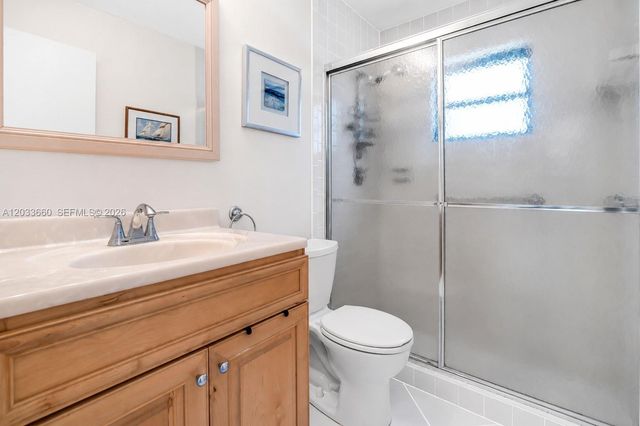 1726 SW 20th Ter, Deerfield Beach, FL 33442