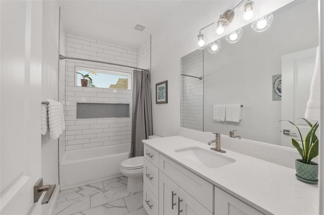 1414 SW 66TH WAY, Gainesville, FL 32607