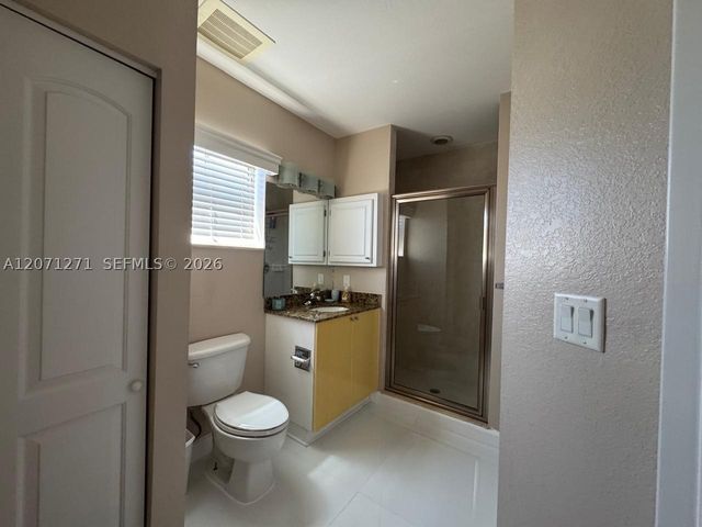 1830 Radius Dr 1105, Hollywood, FL 33020