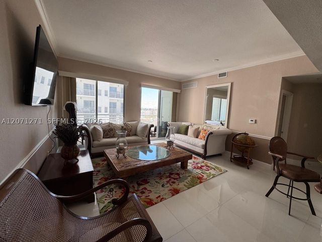 1830 Radius Dr 1105, Hollywood, FL 33020