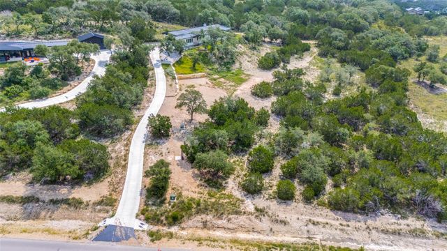 1752 Demi John Bend RD, Canyon Lake, TX 78133