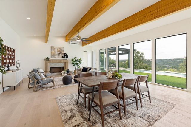 1752 Demi John Bend RD, Canyon Lake, TX 78133