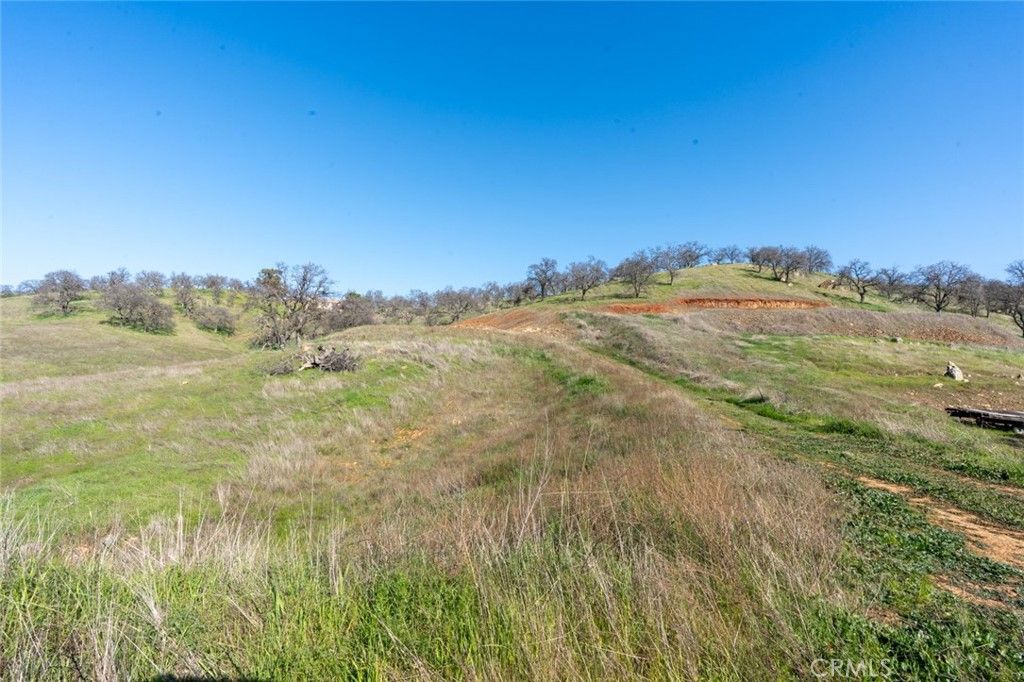 Image 14 of property listing at 9754 Mirasol Way, La Grange, CA 95329