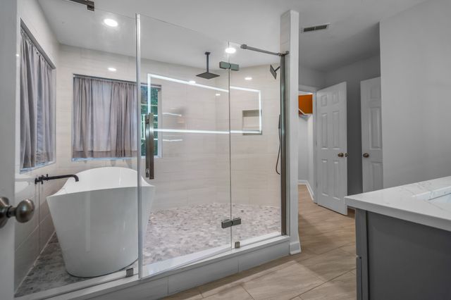 1004 Austin Ct, Nolensville, TN 37135