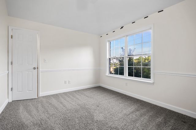 1004 Austin Ct, Nolensville, TN 37135