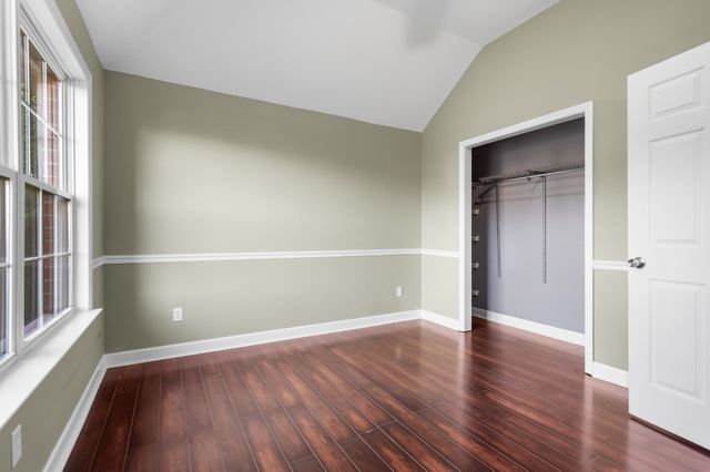 1004 Austin Ct, Nolensville, TN 37135