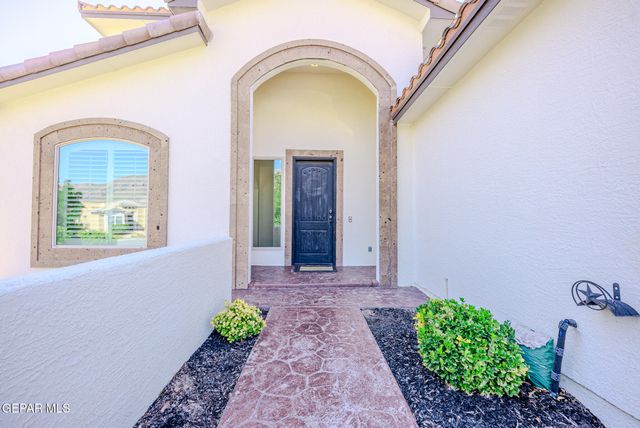 1251 HIDDEN DESERT Lane, El Paso, TX 79912