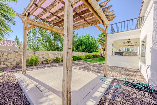 1251 HIDDEN DESERT Lane, El Paso, TX 79912